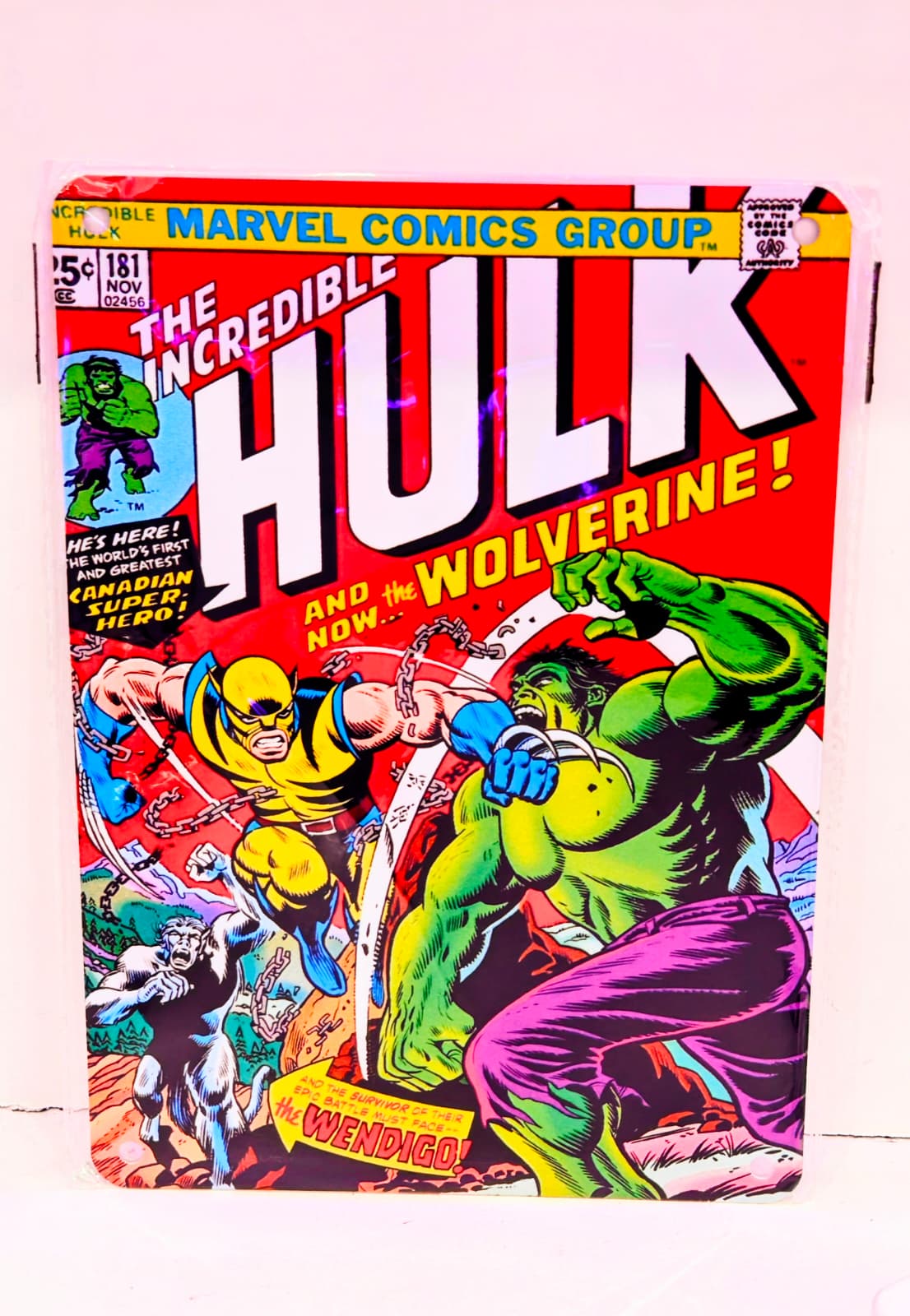The Incredible Hulk & Wolverine Marvel Comic Metal Poster (14X20 CM)