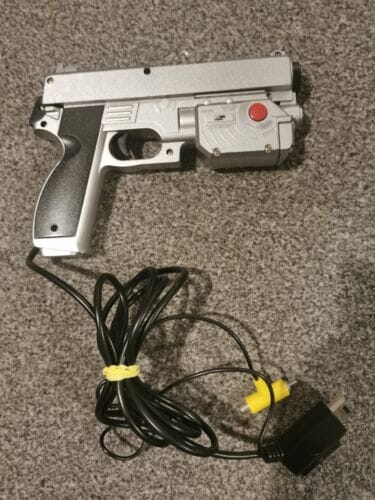 Blaze Avenger Pro Arcade Style Recoil Light Gun Sony PlayStation 1 & Sega Saturn - Used (Only Works With CRT Old TVs) Video Game Console Accessories Blaze