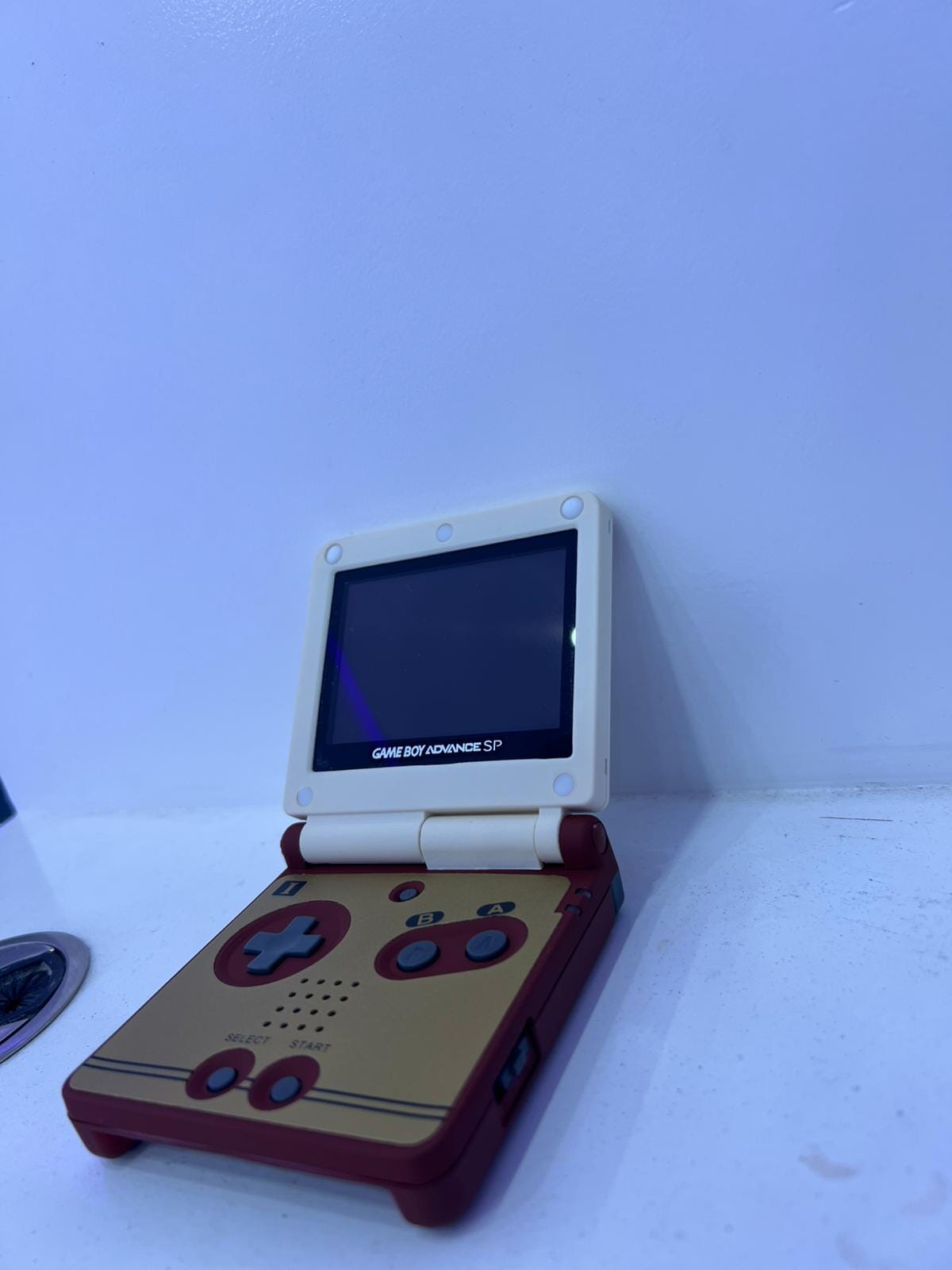 Gameboy Advance SP Famicom Edition (High Brightness) - Used Video Game Consoles Nintendo