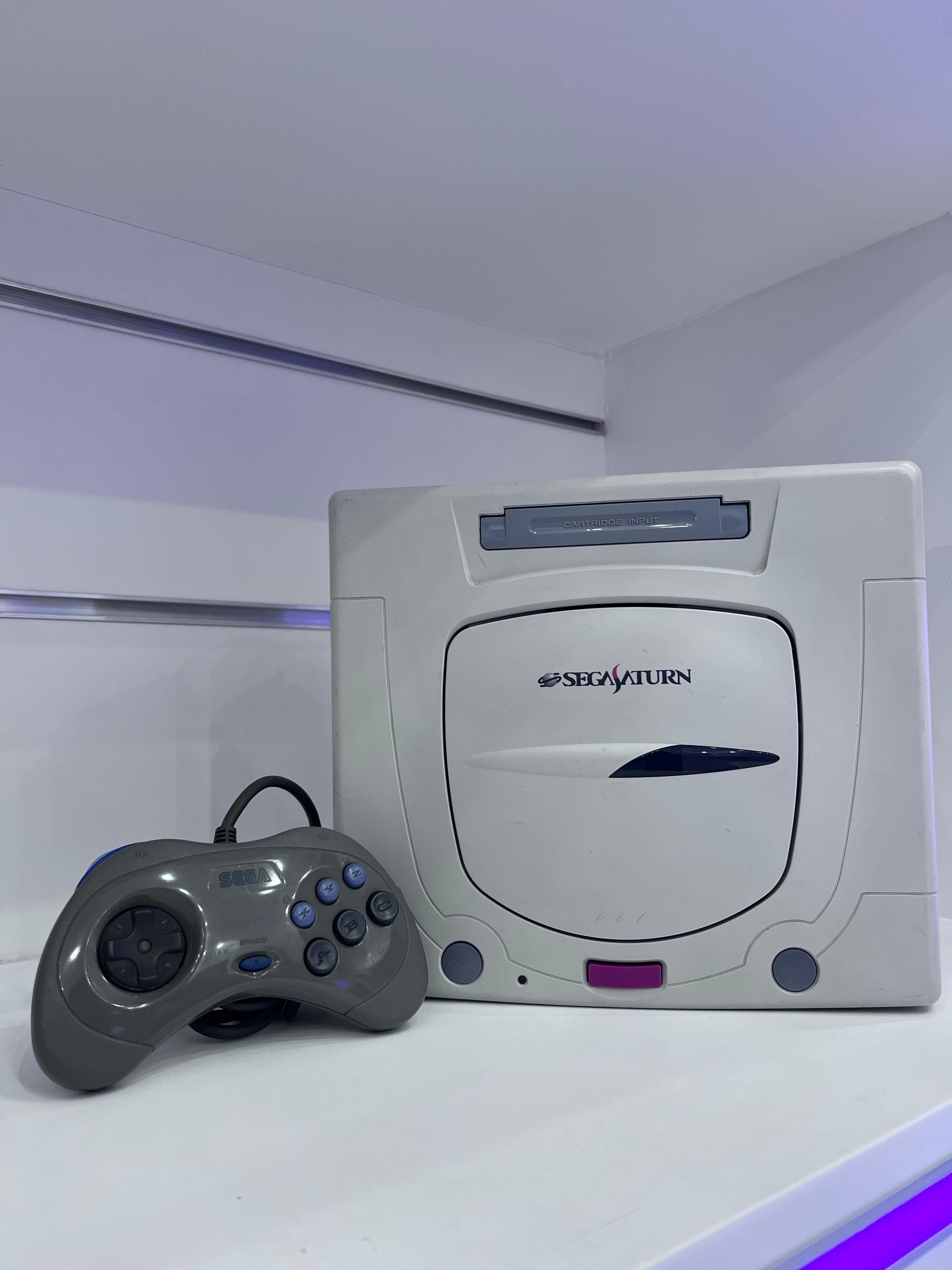 Sega Saturn Console (R3- Used) White Retro Games