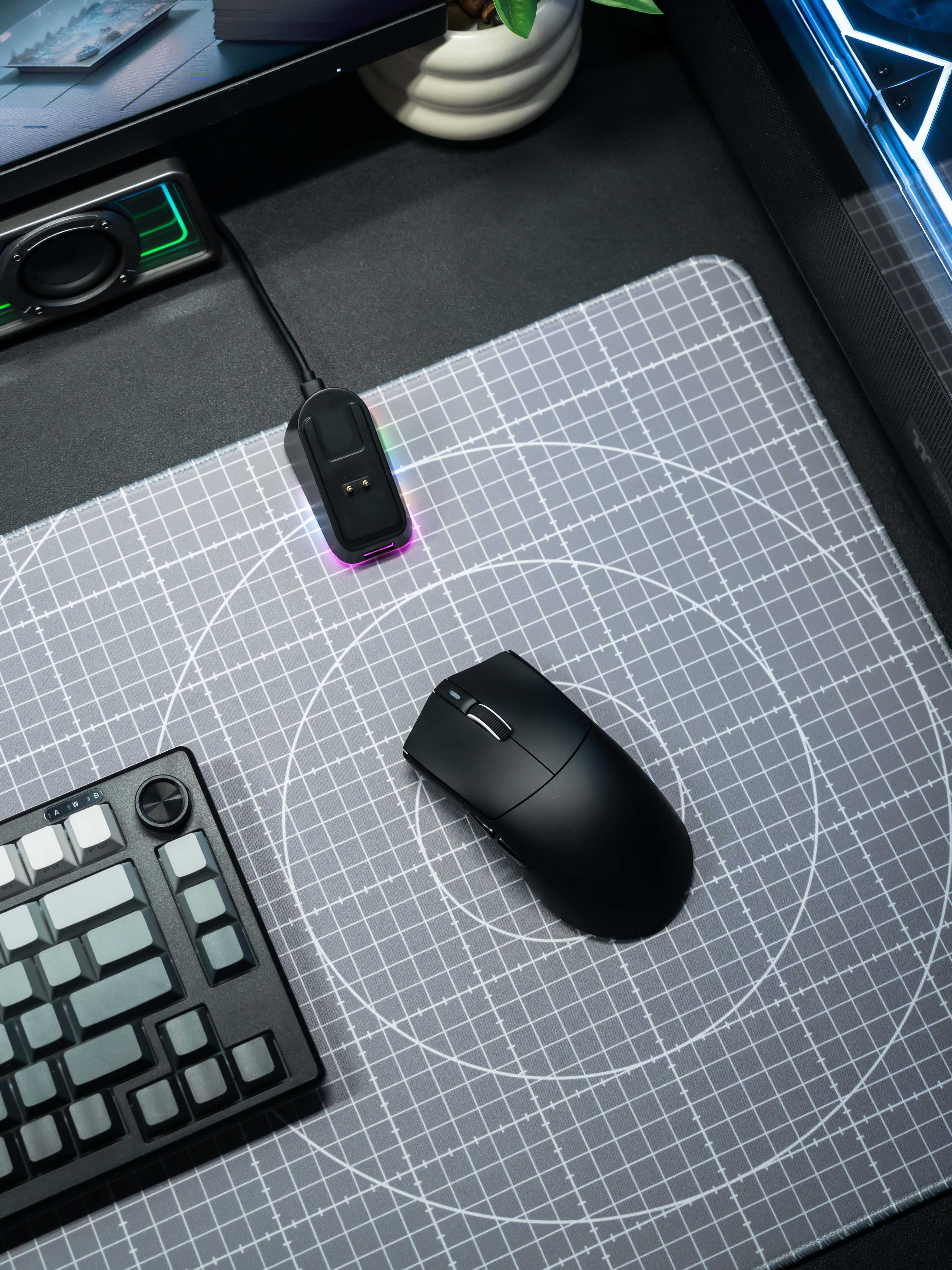 FURYCUBE G16 Pro Tri-Mode Wireless Gaming Mouse - Black Mice FURYCUBE 