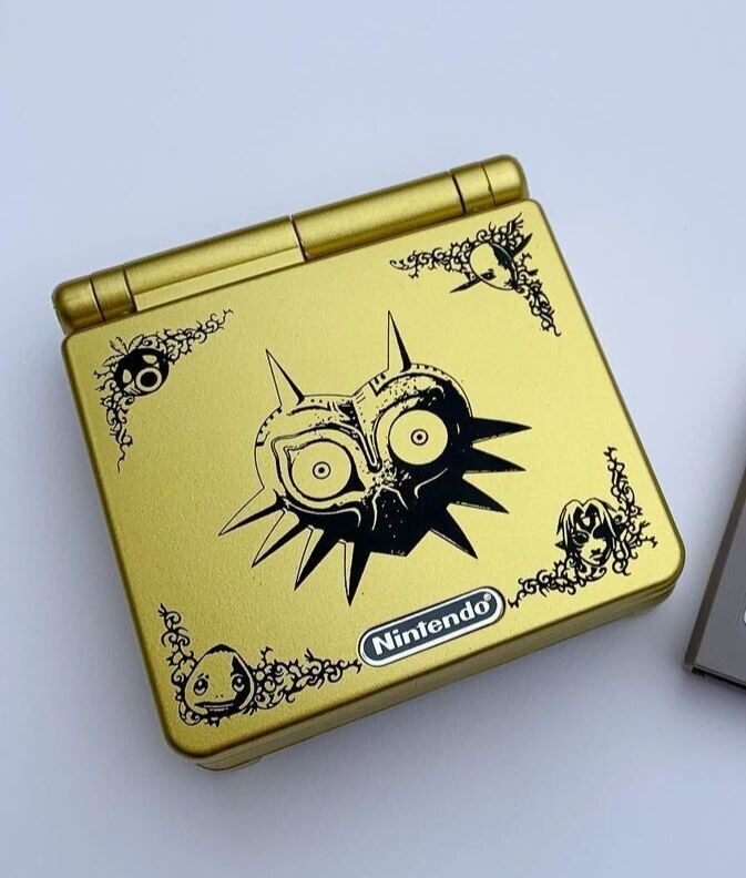 Gameboy Advance SP Legend of Zelda Majora's Mask Gold (High Brightness) - Used Video Game Consoles Nintendo 