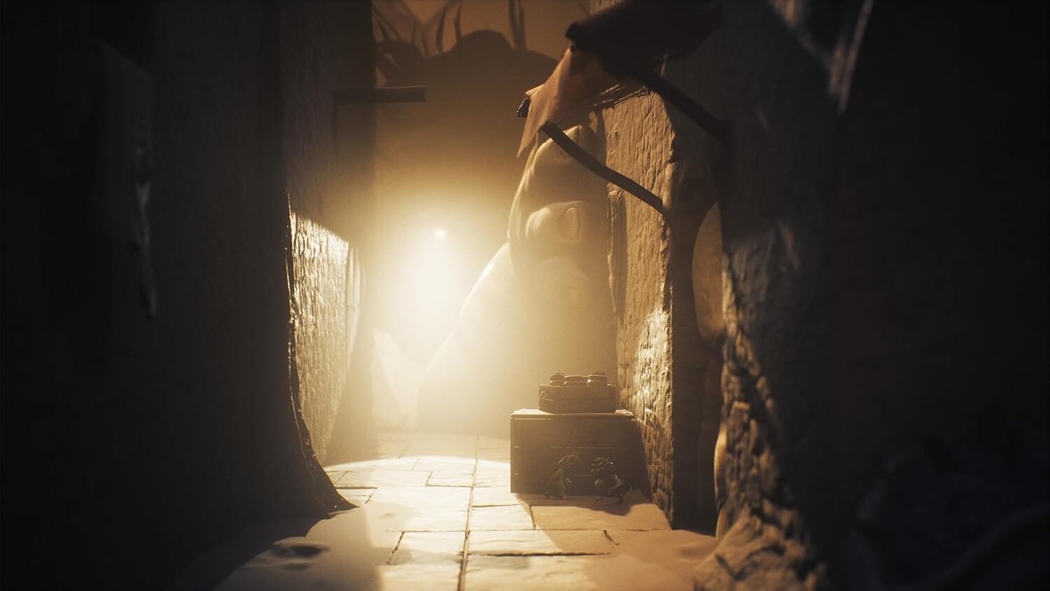 Little Nightmares 3 (R2) - Nintendo Switch Video Game Software Bandai Namco 