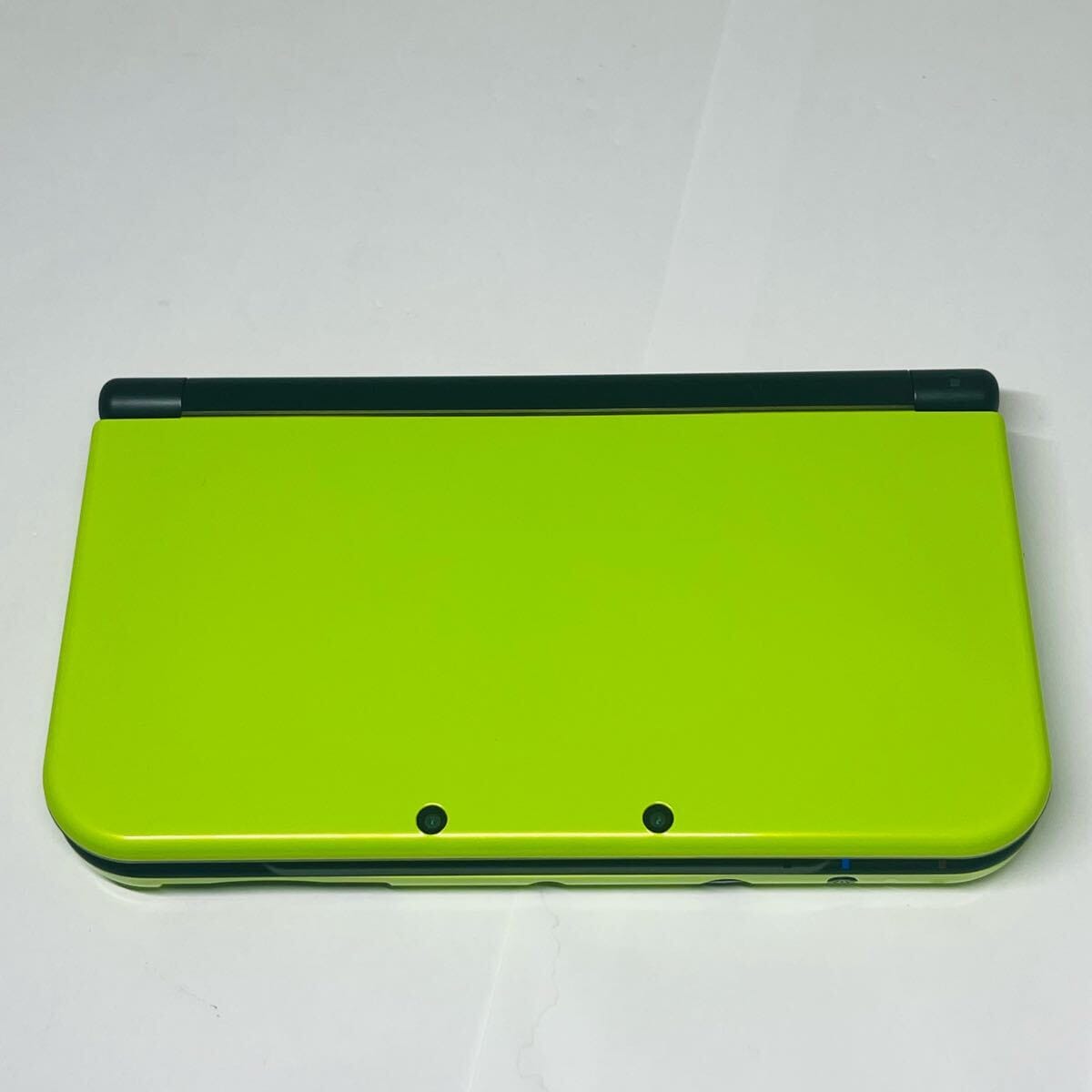 New Nintendo 3DS XL (Changed To USA Region) With 168 Games Included - Used Like New - Lime Black Video Game Consoles Nintendo 