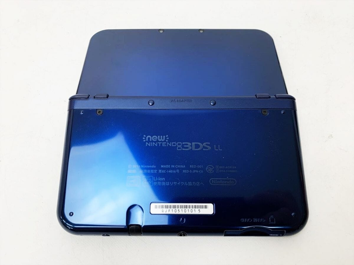 New Nintendo 3DS XL (Changed To USA Region) With 168 Games Included - Used like new - Metallic Blue Video Game Consoles Nintendo 