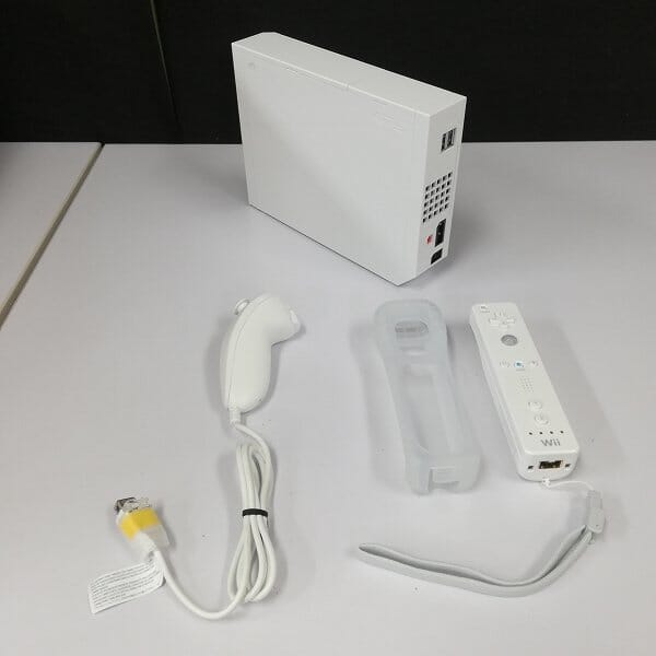 Nintendo Wii Console (R3- Used Like New) + 500 Games HDD Video Game Consoles Nintendo 