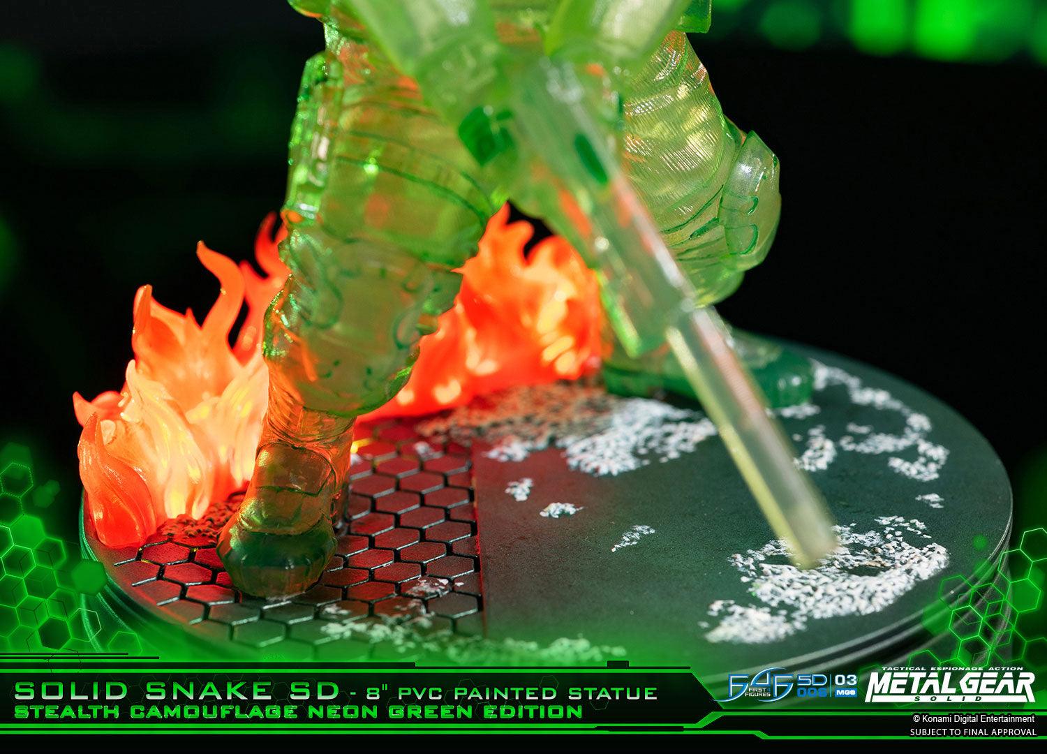 Solid Snake SD Stealth Camouflage Neon Green - box packaging
