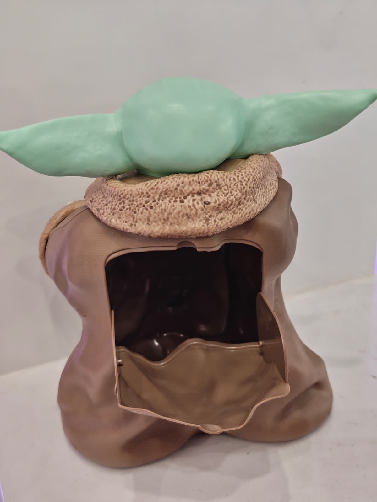 Star Wars - The Mandalorian Grogu (Baby Yoda) Collectible Popcorn Bucket Movies Lucasfilm 